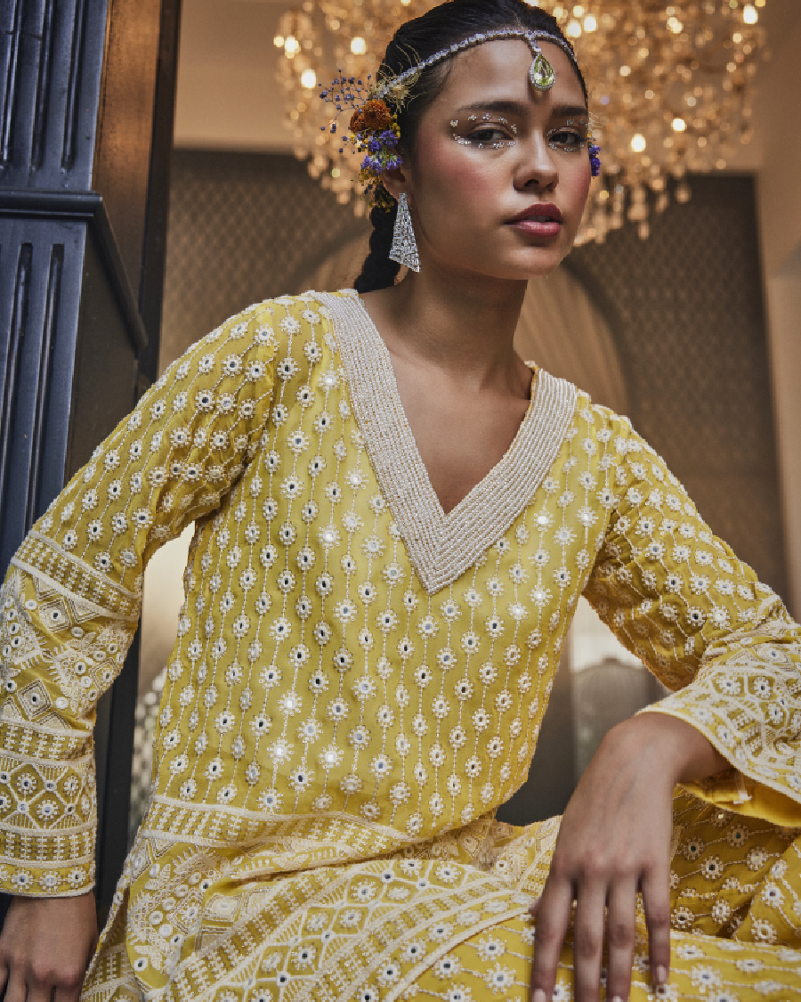 Kiara Slim Tunic with Pearl Neck and Palazzos in Mango