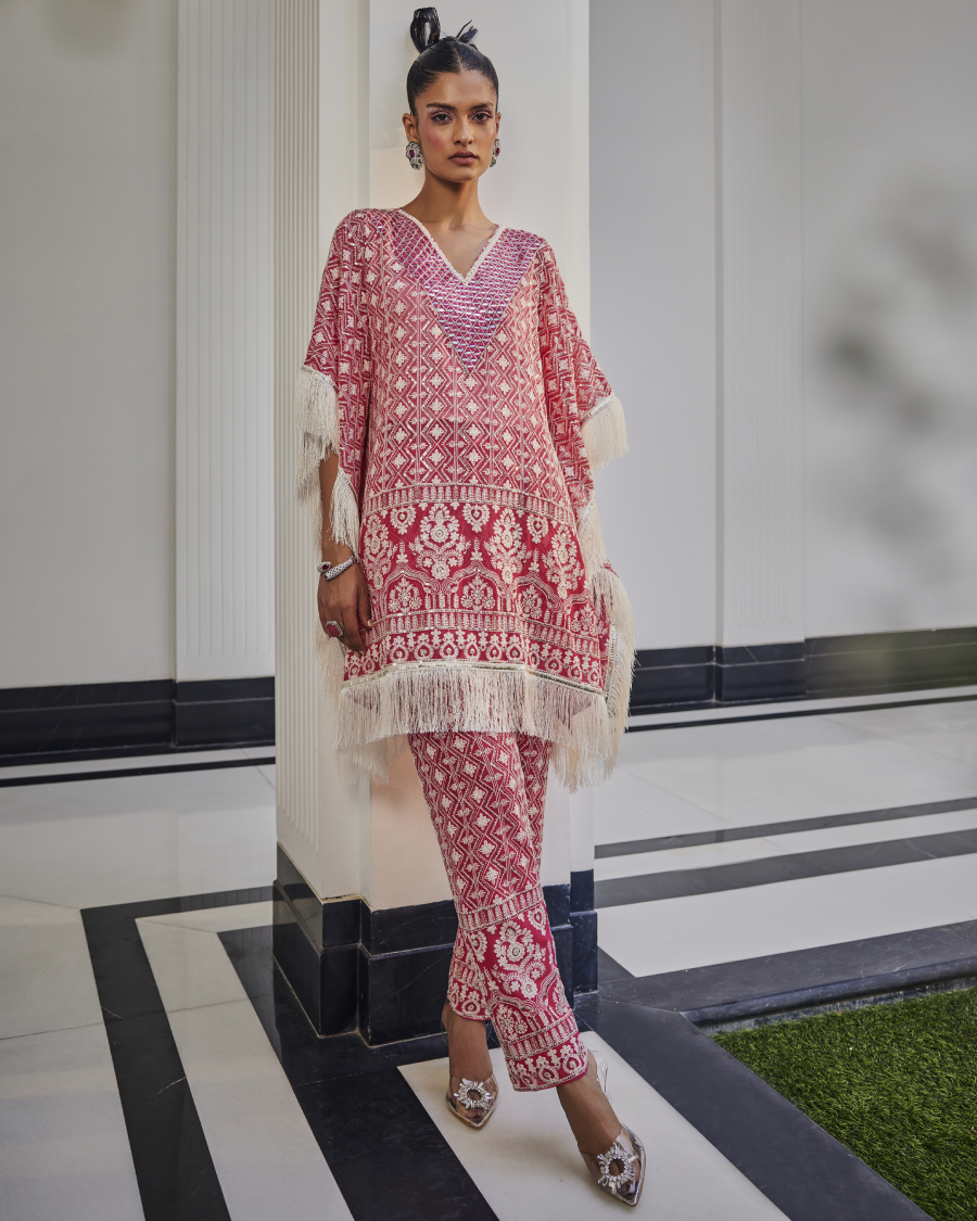 Bodrum Kaftan with V-neck Mirror and Narrow Pants in Fuchsia