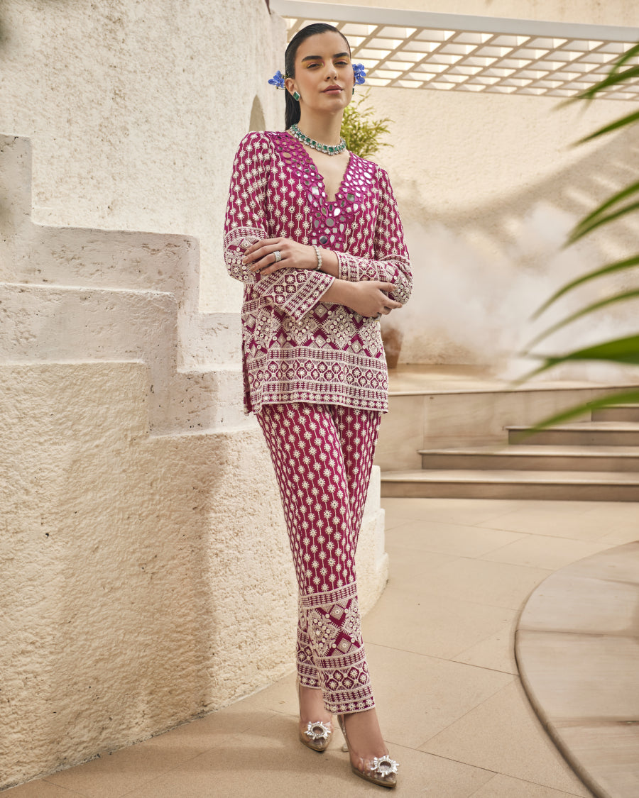 Kiara Slim Tunic with Narrow Pants in Rubis
