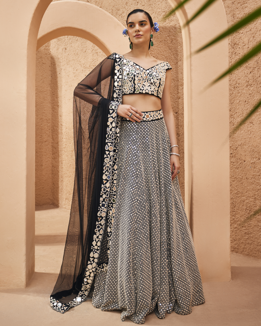 Isa Mirror Blouse with Galaxy Kali Lehenga Skirt and Dupatta in Noir