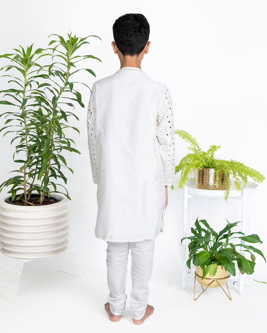 Stardust Kurta Set in Ivory Mirror Jaal