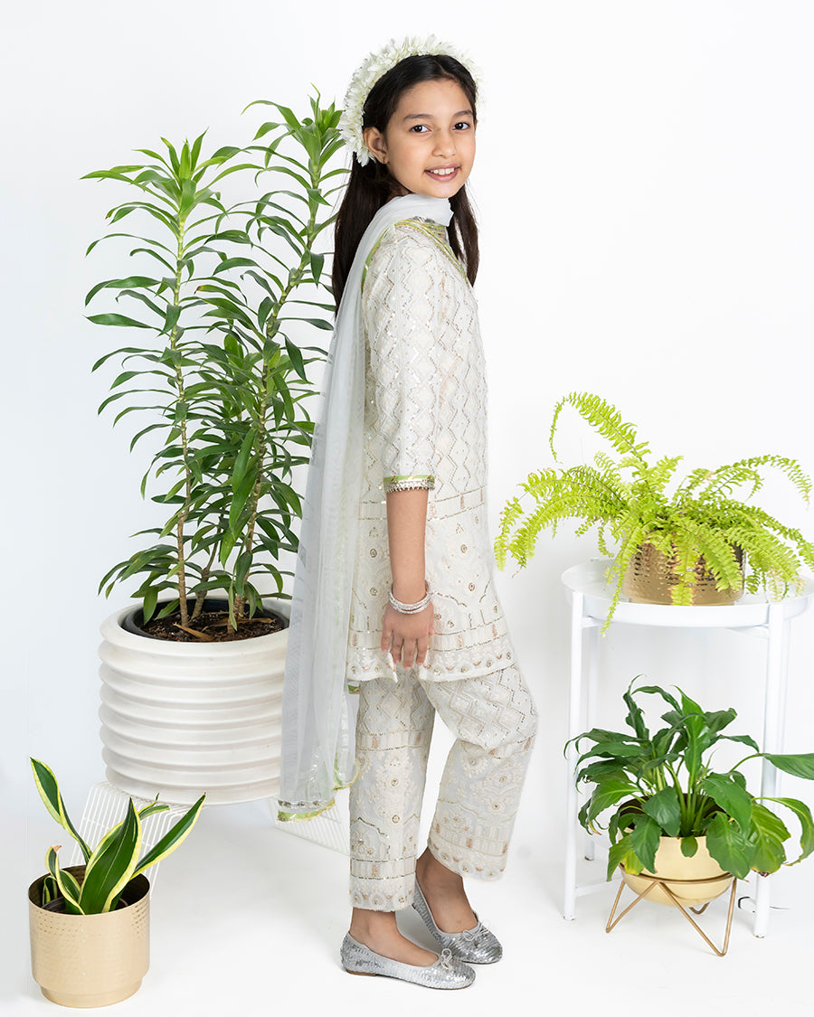 Chikkankari Kurta and Pant Set in Ivory