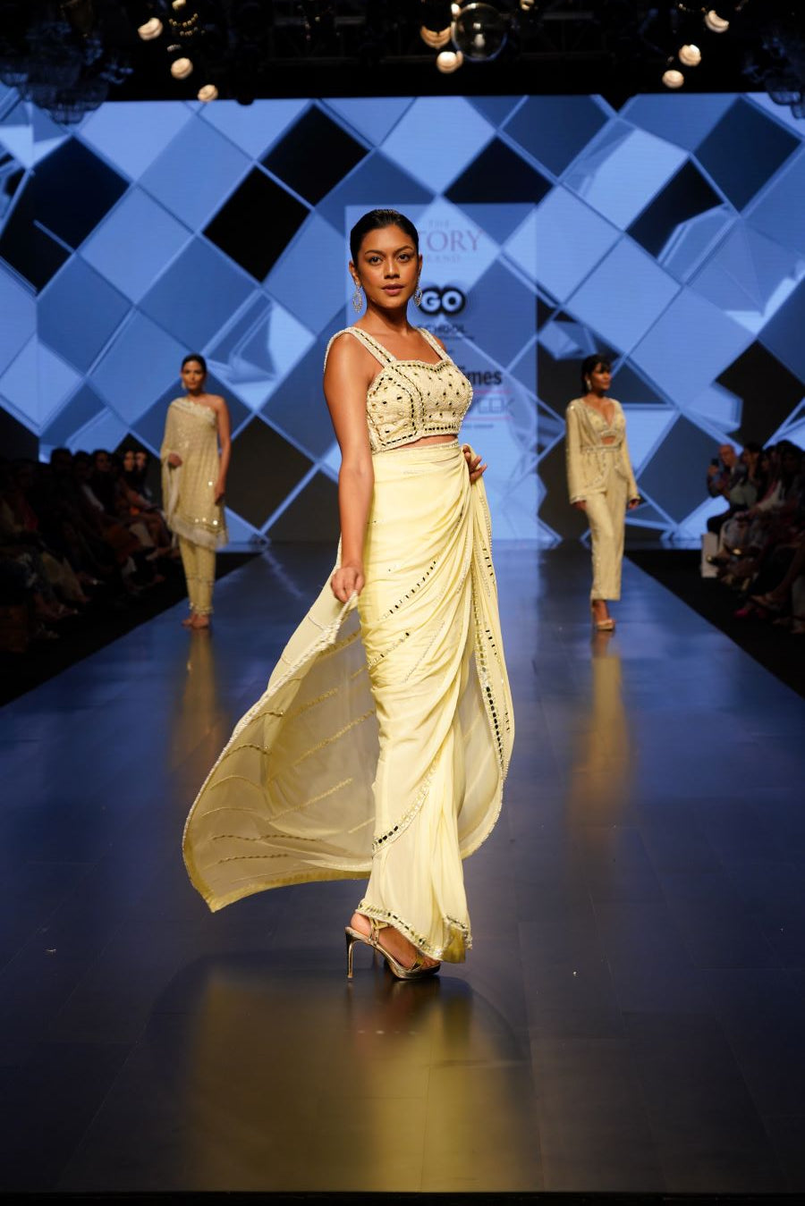 Lemon Pearl and Mirror Bustier Top and Saree with Mirrors