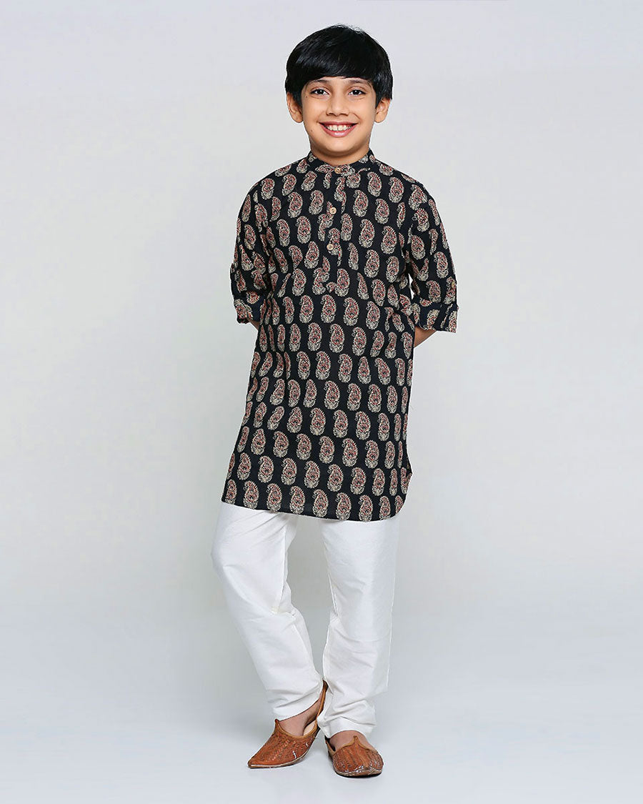 Mylo Kurta Set in Midnight Paisley