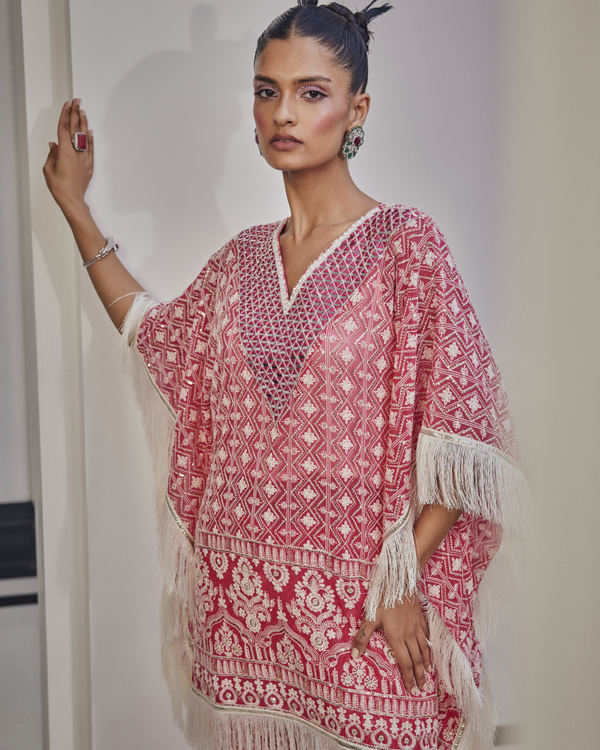 Bodrum Kaftan with V-neck Mirror and Narrow Pants in Fuchsia