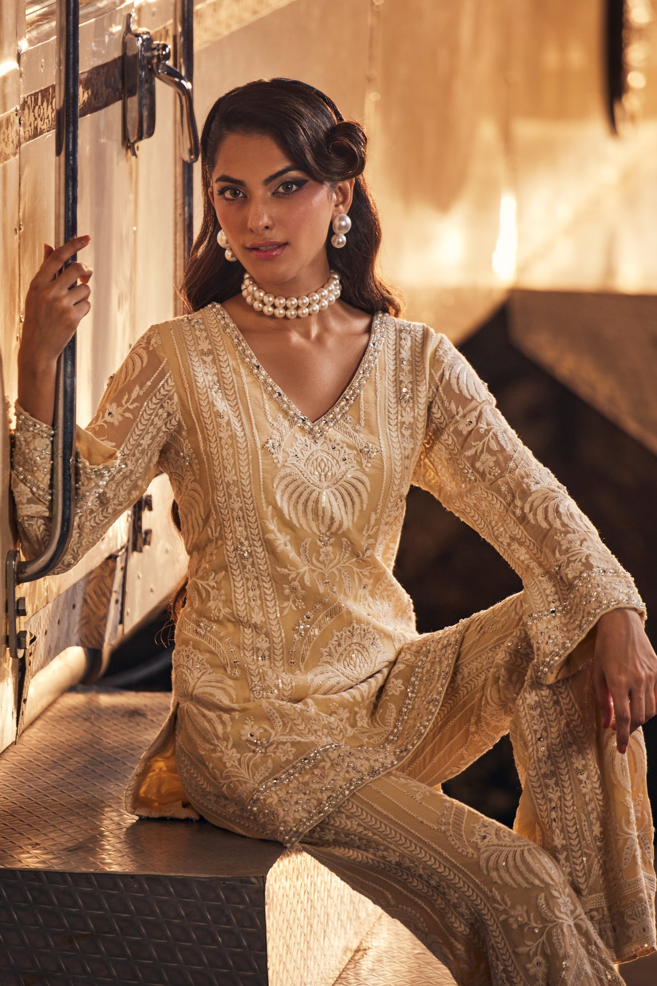 Perle Slim Tunic with Palazzo in Beige Thread