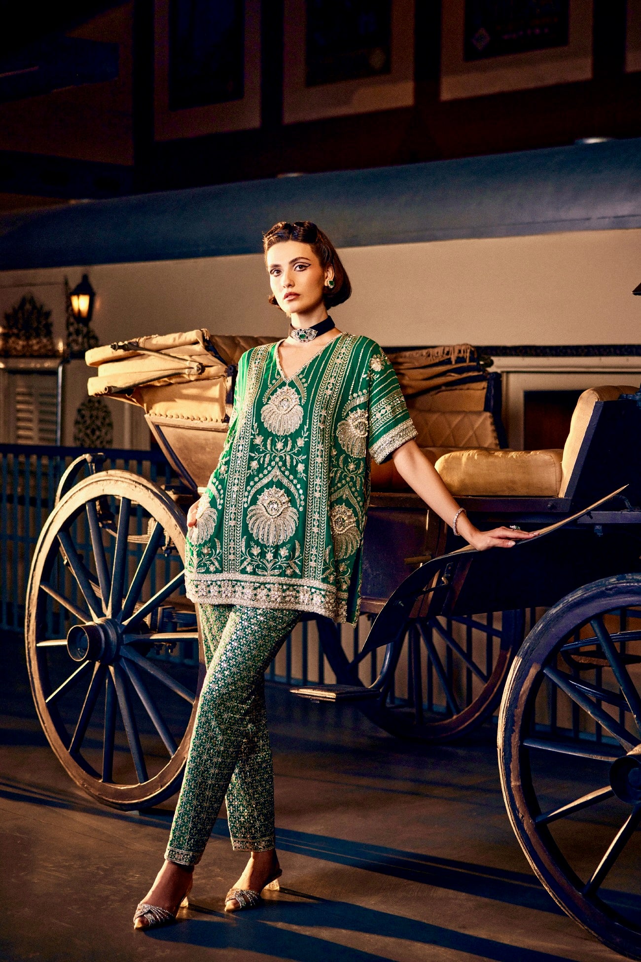 Perle Relaxed Fit Tunic and Pants in Emerald Zari