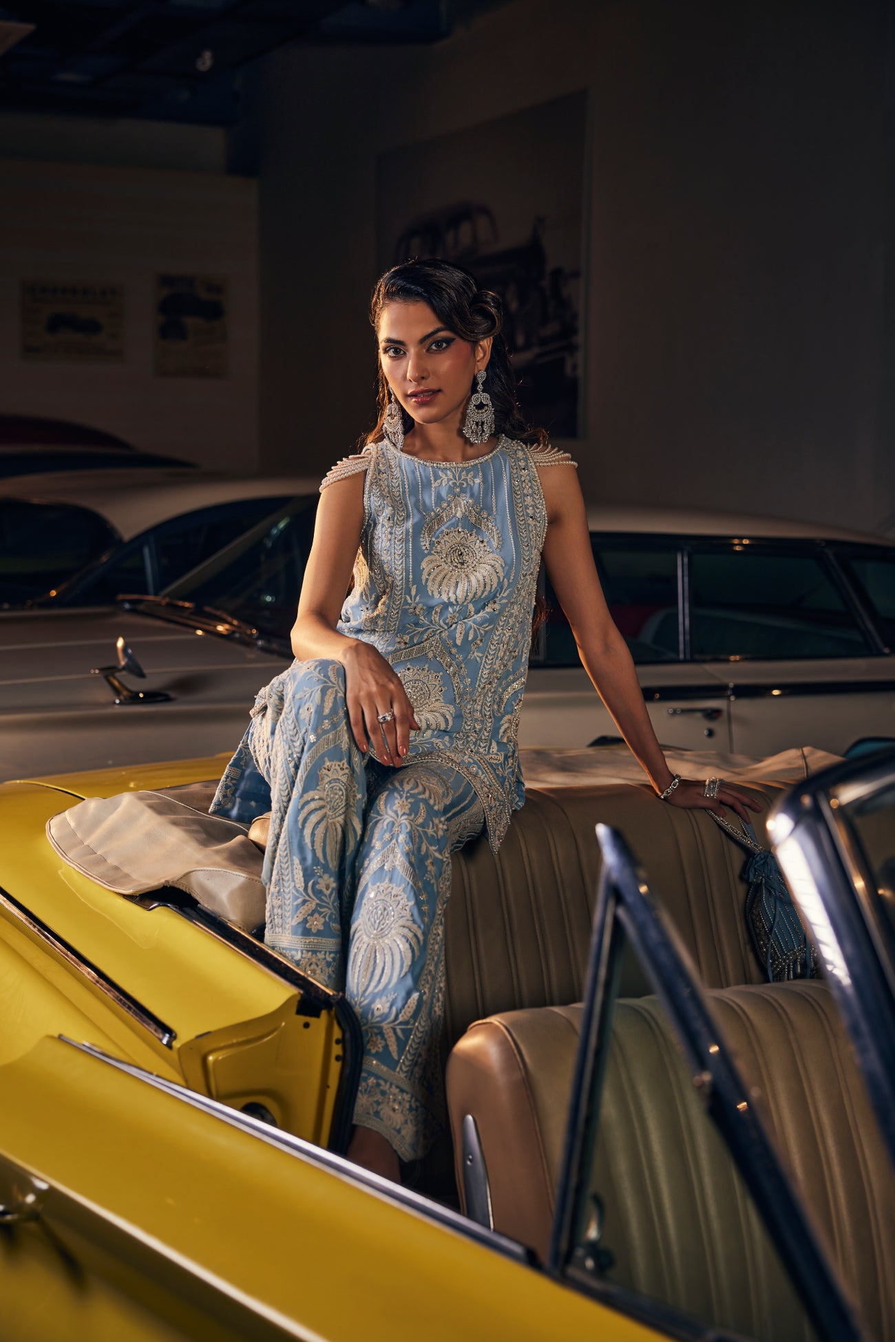 Perle In-Cut Tunic Set in Sky Blue Thread
