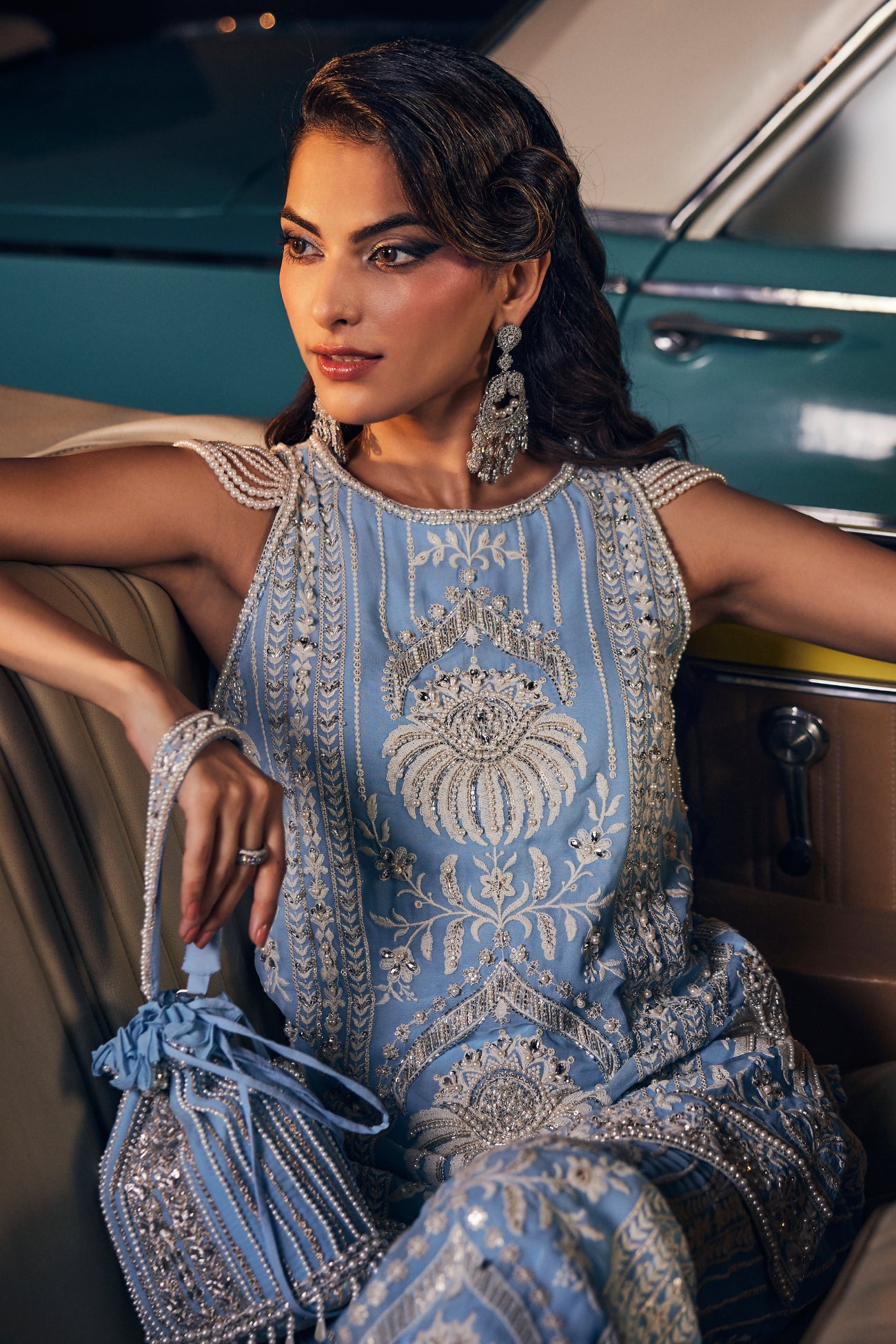 Perle In-Cut Tunic Set in Sky Blue Thread