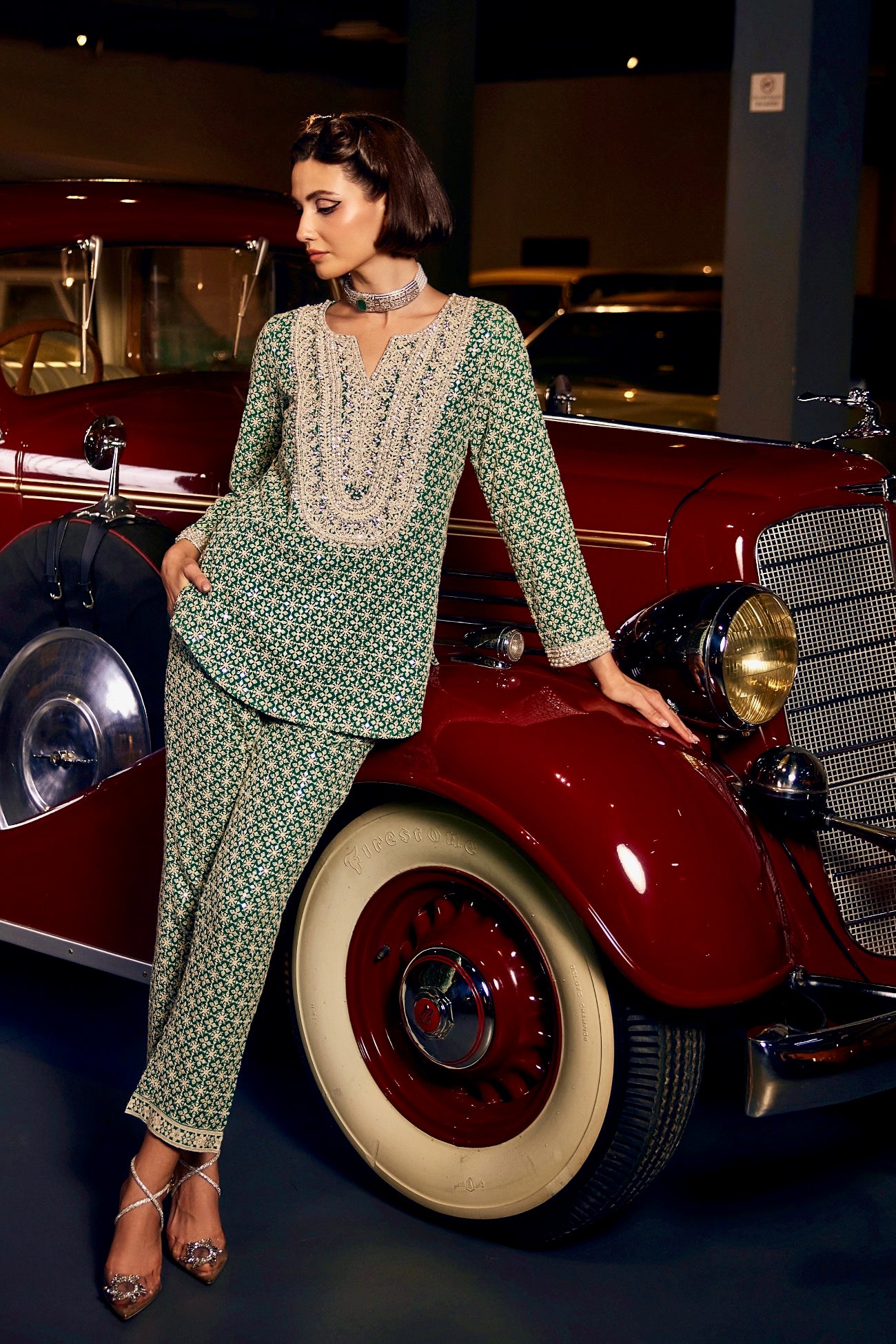 Perle Round Hem Tunic Set in Emerald Thread