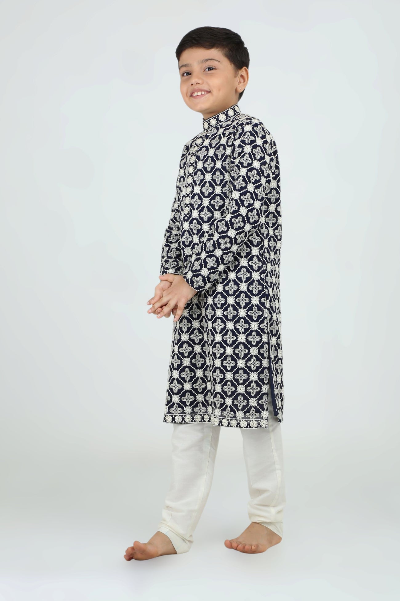 Lucas Kurta in Navy Blue