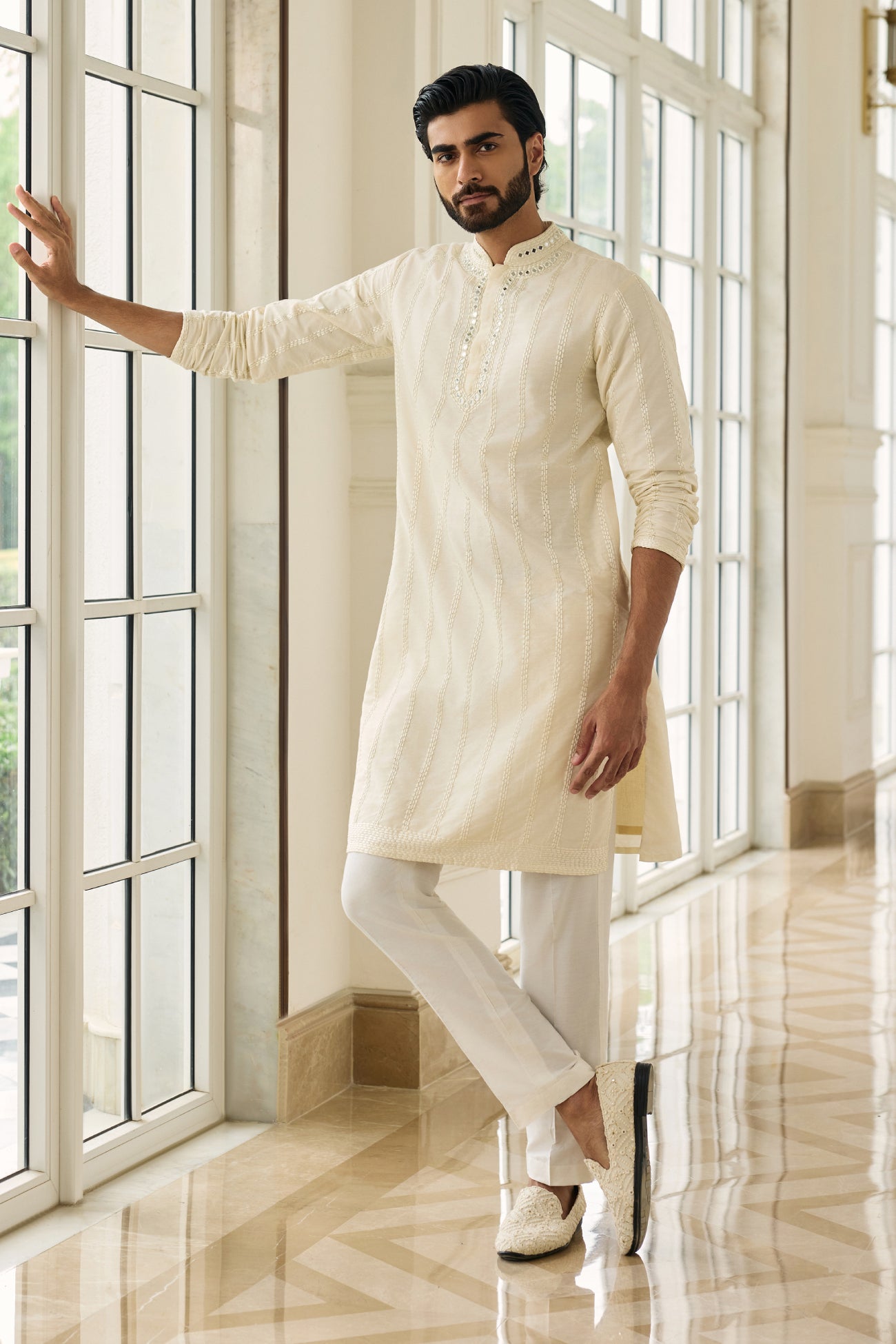 Luca Kurta in Ivory Mirror and Thread-Work