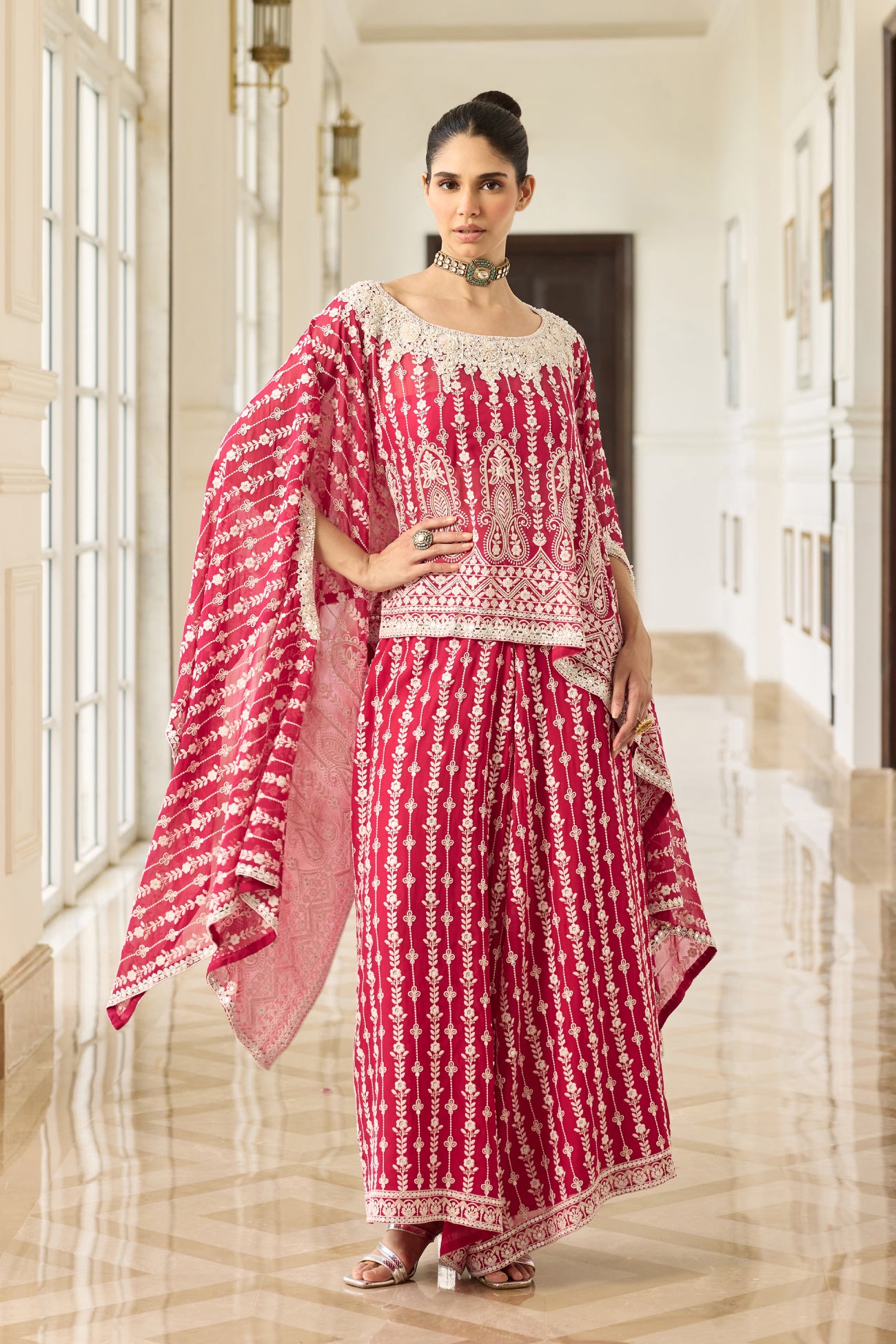 Tara Shawl Cape Set in Rani Pink