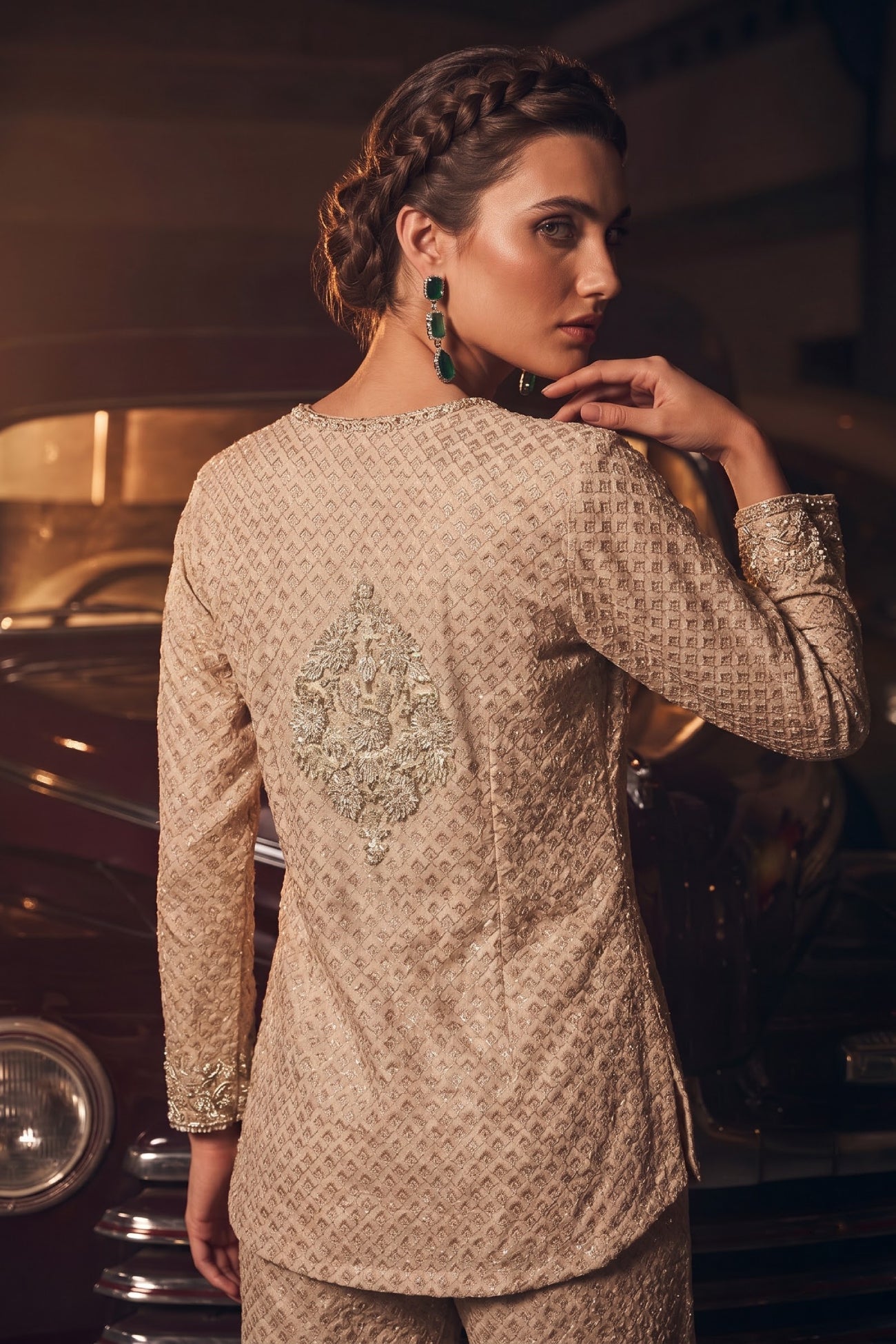 Perle Round Hem Tunic and Pants in Ivory Zari